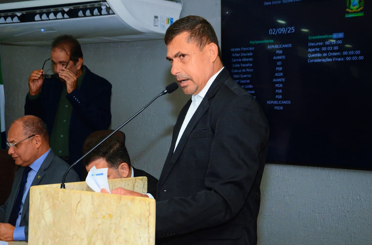 Aprovados pedidos de infraestrutura de Davi Queiroz