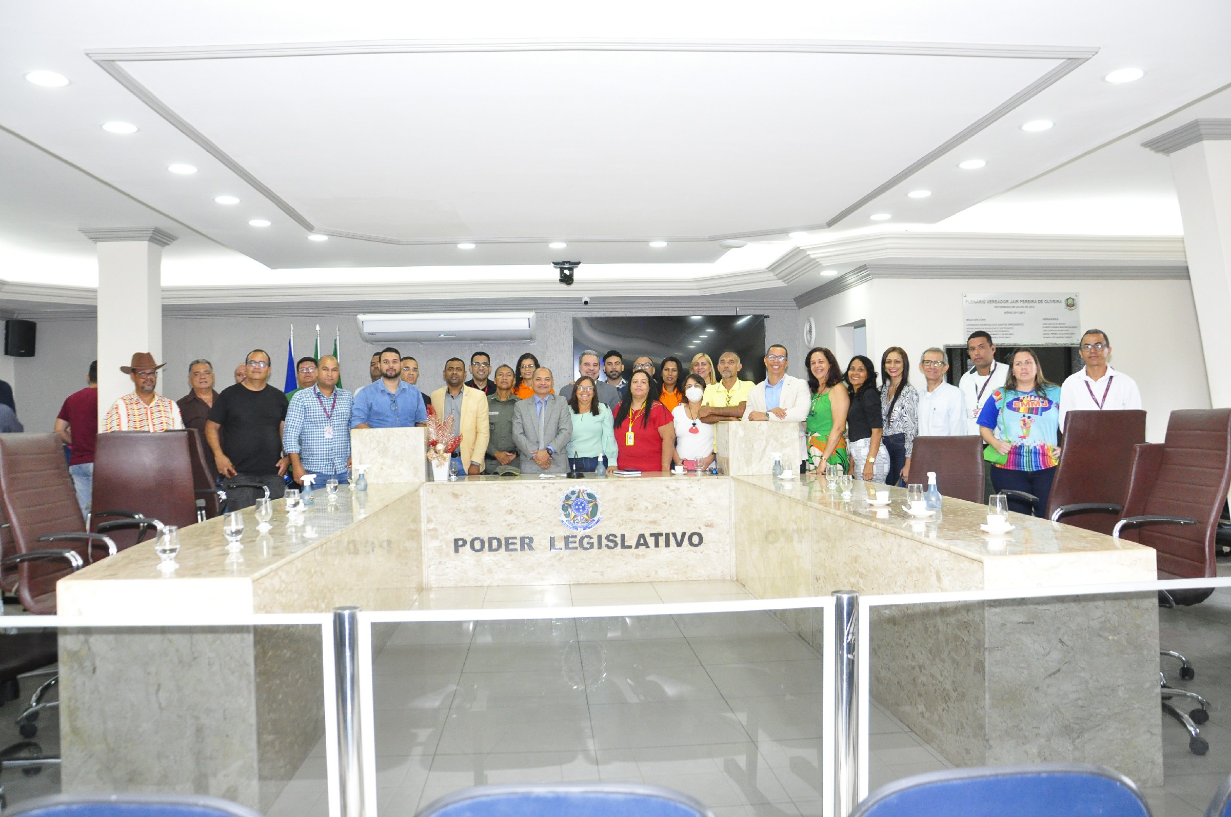 Audiência pública debate medidas para combater a perigosa prática do surfe nos ônibus