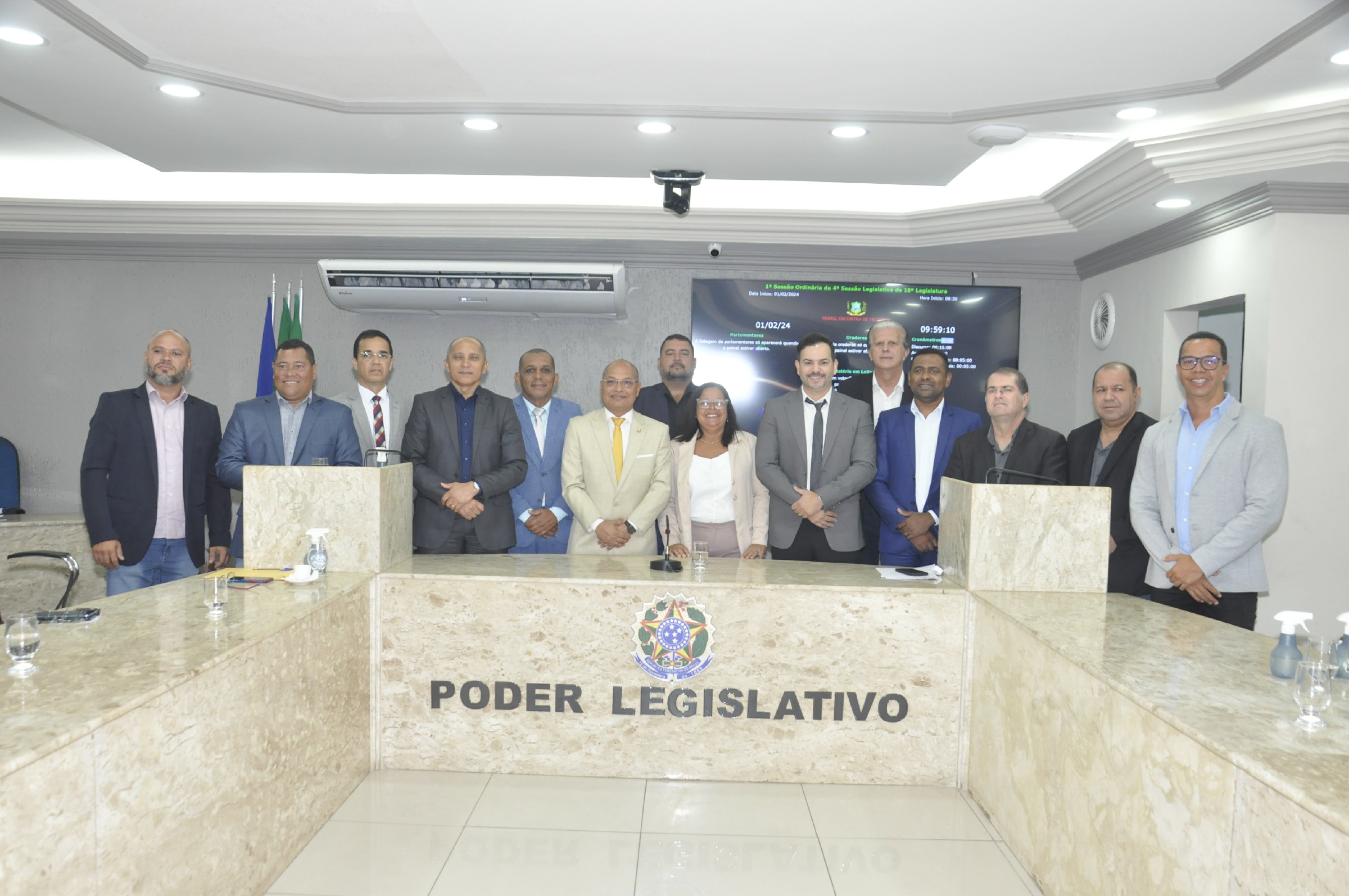 Câmara de Vereadores inicia ano legislativo com a presença do prefeito Vinícius Labanca e vice dr. Gabriel Neto