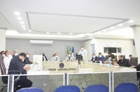 Câmara recebe diretor de Assistência Farmacêutica da cidade, Otaviano Souza, para explicar o funcionamento da Central de Abastecimento Farmacêutico (CAF)