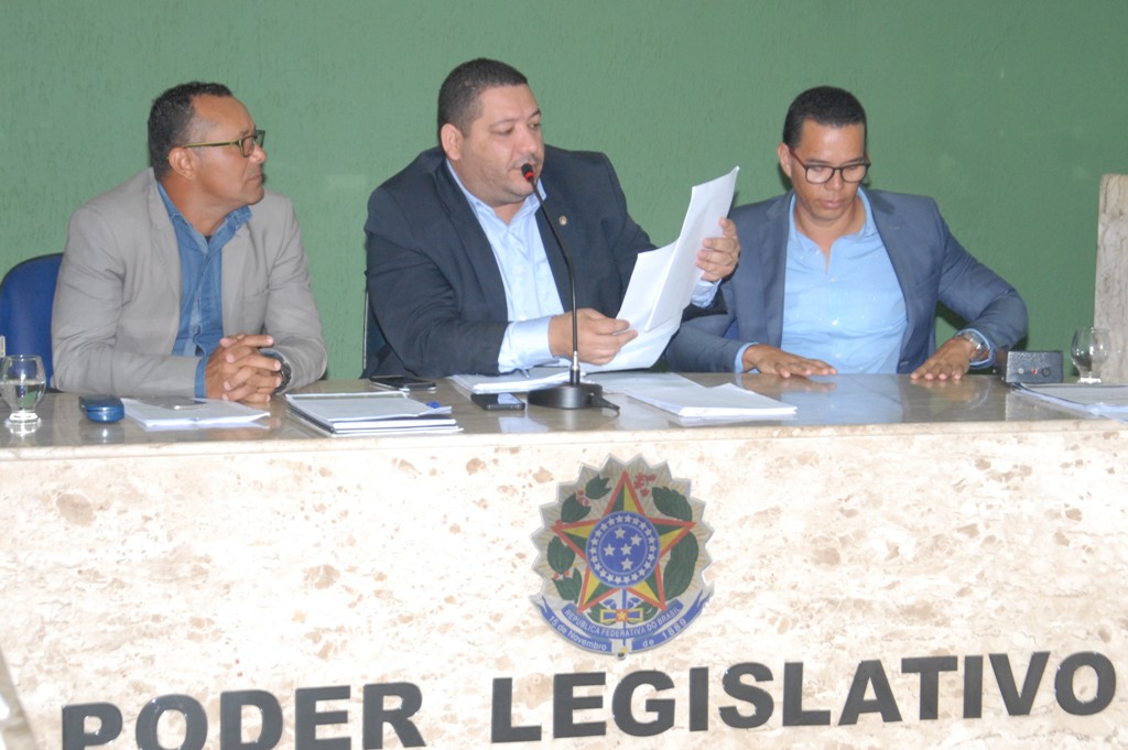 Legislativo Municipal aprova três projetos de autoria do Executivo