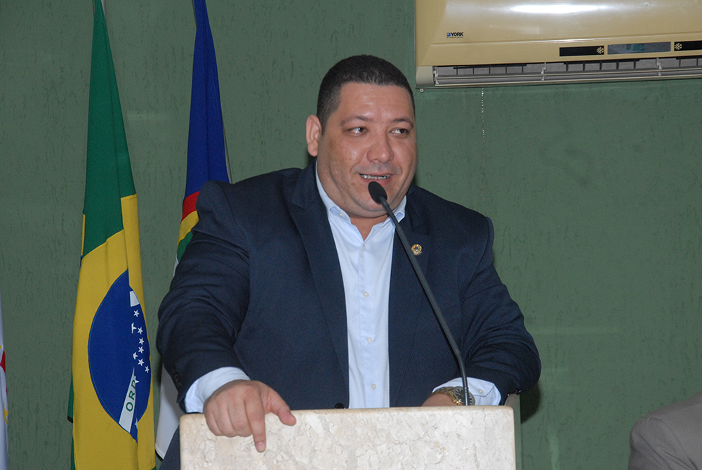 Presidente do Legislativo pede inclusão do bairro de Aldeia à São Lourenço da Mata