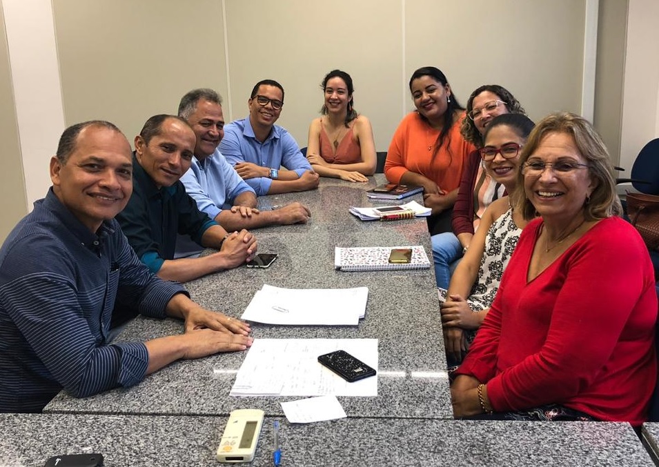 Vereadores se reúnem com Promotoria de Justiça da Vara da Criança e Adolescente